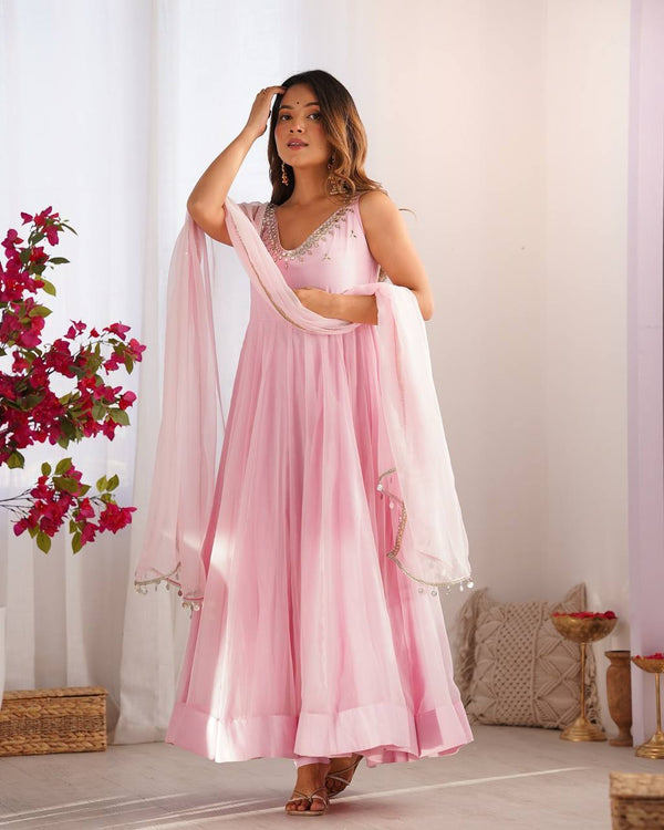 Pastel Pink Flared Anarkali Gown with Net Dupatta – Elegant Ethnic Party & Festive Wear
