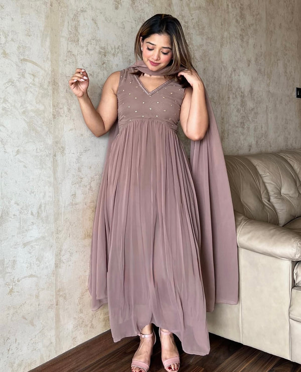 Elegant Mauve Georgette Anarkali Dress with Dupatta – Sleeveless Flared Ethnic Gown